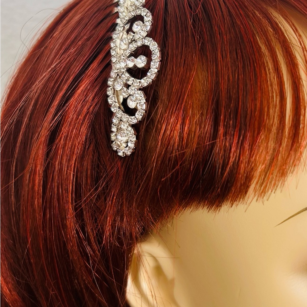Sparkling Crystal Hair Clip
